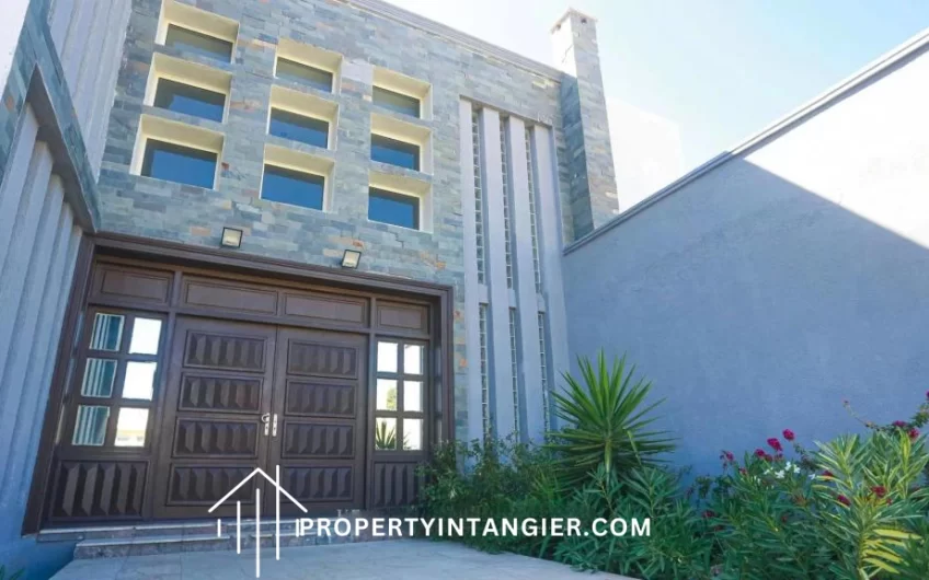 Splendid 7 bedroom villa for sale in Tangier