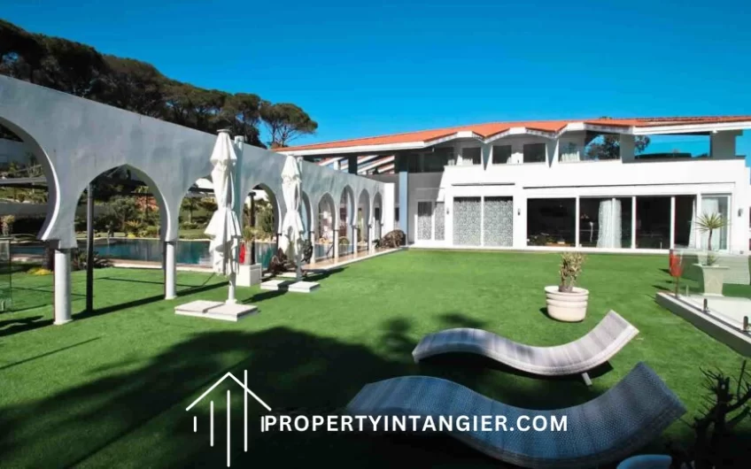 Luxurious villa in Tangier for sale 2023