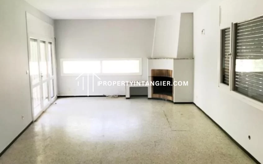 Villa avec grand jardin à vendre à Iberia, Tanger