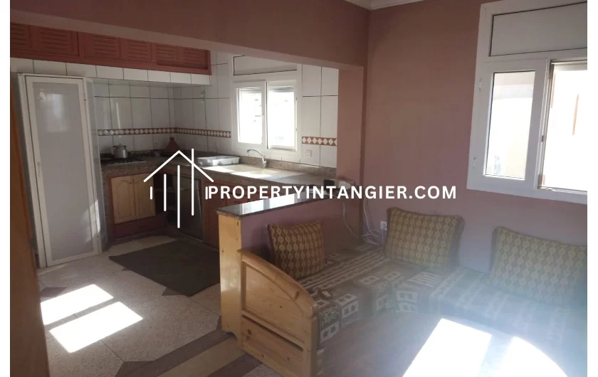 Appartement R+2 à vendre avec vue mer au Centre Ville Tanger