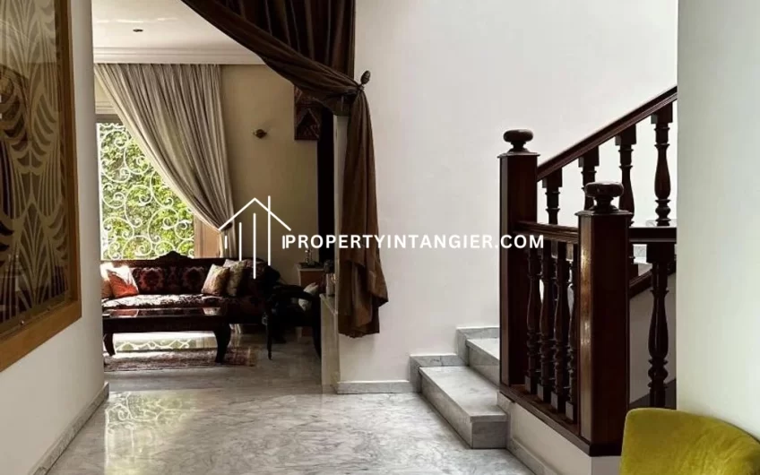 Villa à vendre de 540 m² à Fès Maroc