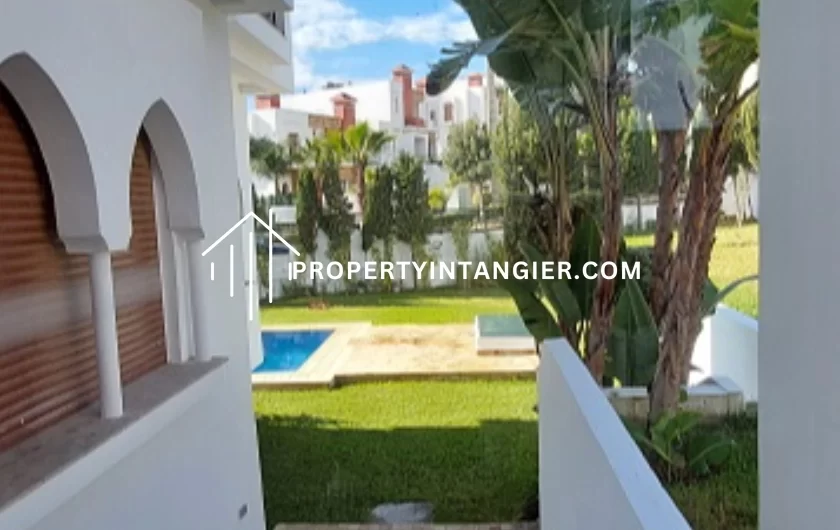 Villa neuve à vendre avec piscine à jbel kbir Tanger