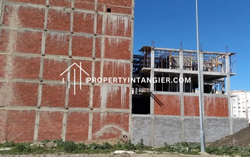 Petit terrain à bâtir à vendre à Tanger