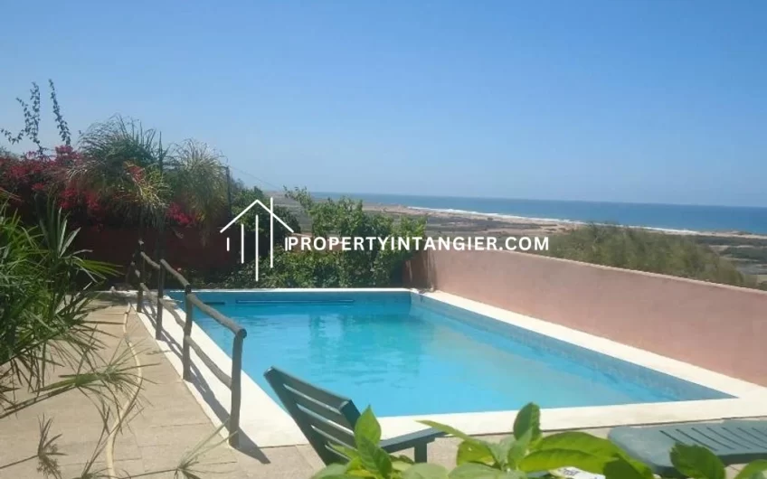 VILLA A VENDRE A FES, TANGER 310 m2 AVEC PISCINE, VUE MER EXCEPTIONNELLE