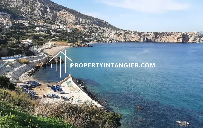 Terrain de 2070 m2 à vendre à Tanger avec vue mer