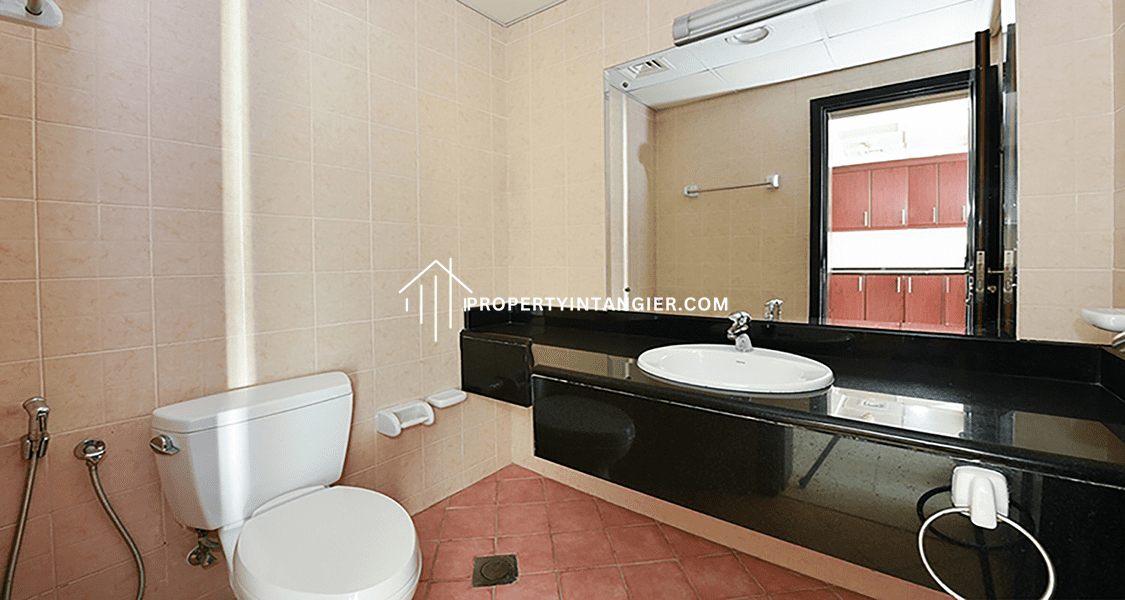 New apartment for sale in Administratif, Tangier